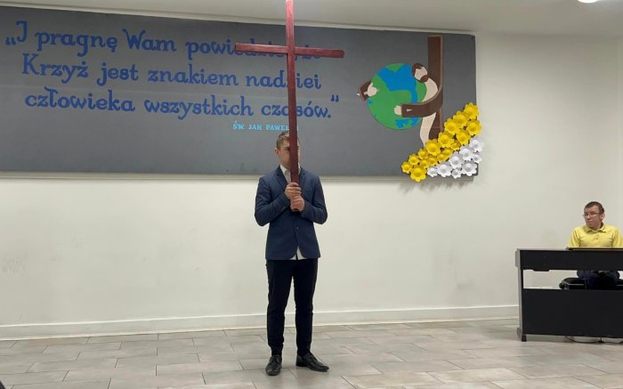 Krzyż znakiem nadziei.