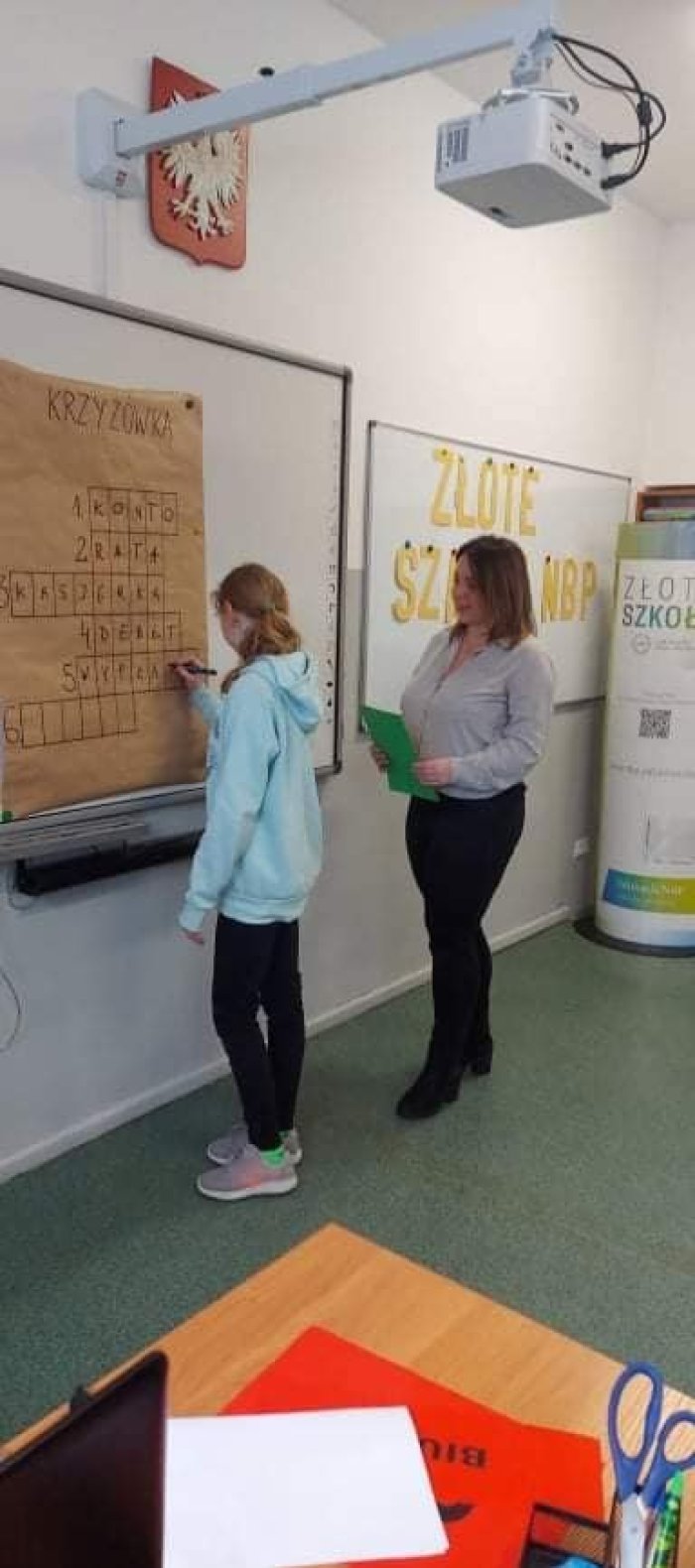 Rozwiązywanie krzyżówki związanych z tematem lekcji.