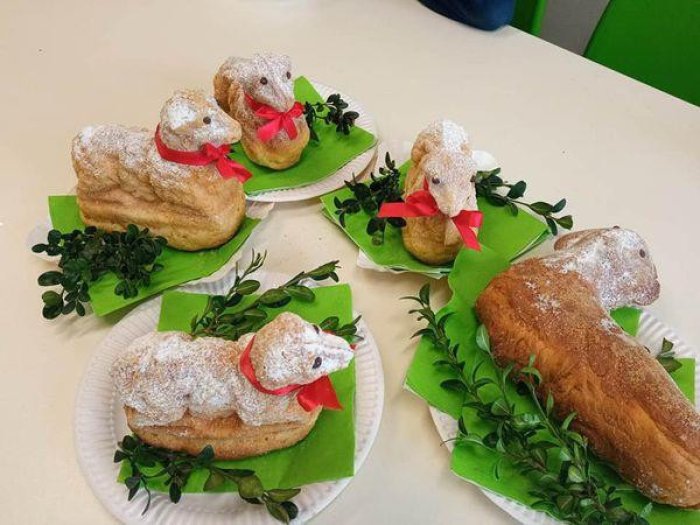 Baranki wielkanocne upieczone przez uczniów.